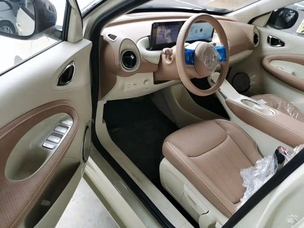 Wuling Motors Wuling Bingo 2026 2025 Model 333km Joy Edition