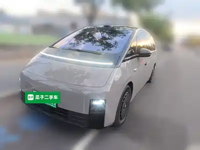 Li Auto MEGA