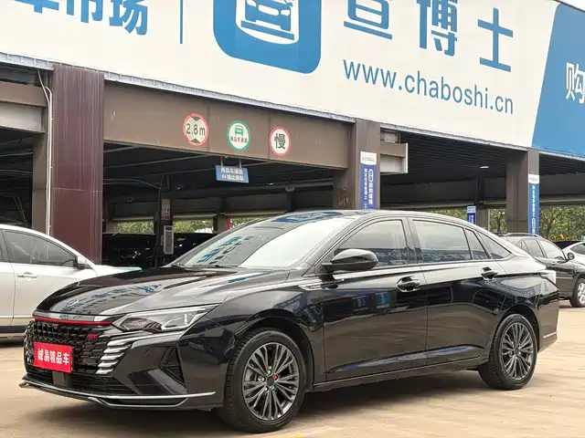  Dongfeng Aeolus Yixuan MAX 2022 1.5T Ultra Cool Dad Edition