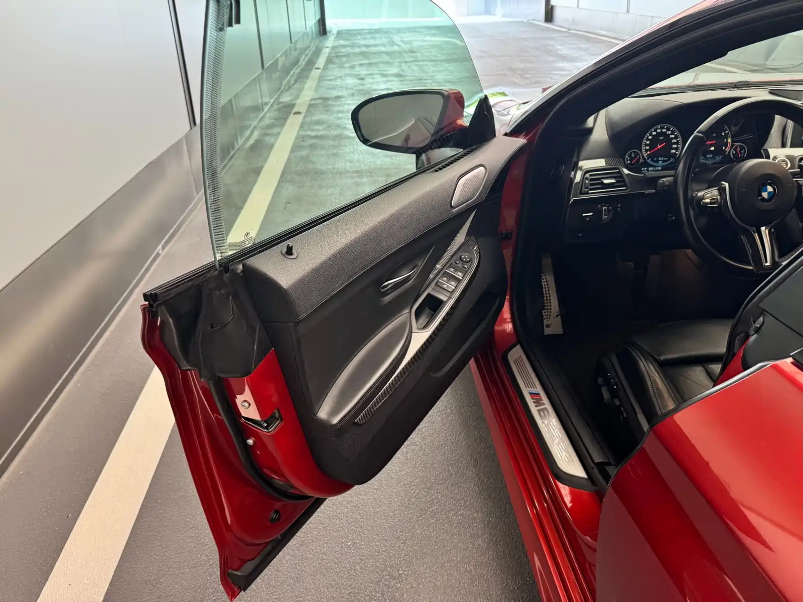 Фото 8 - BMW M6