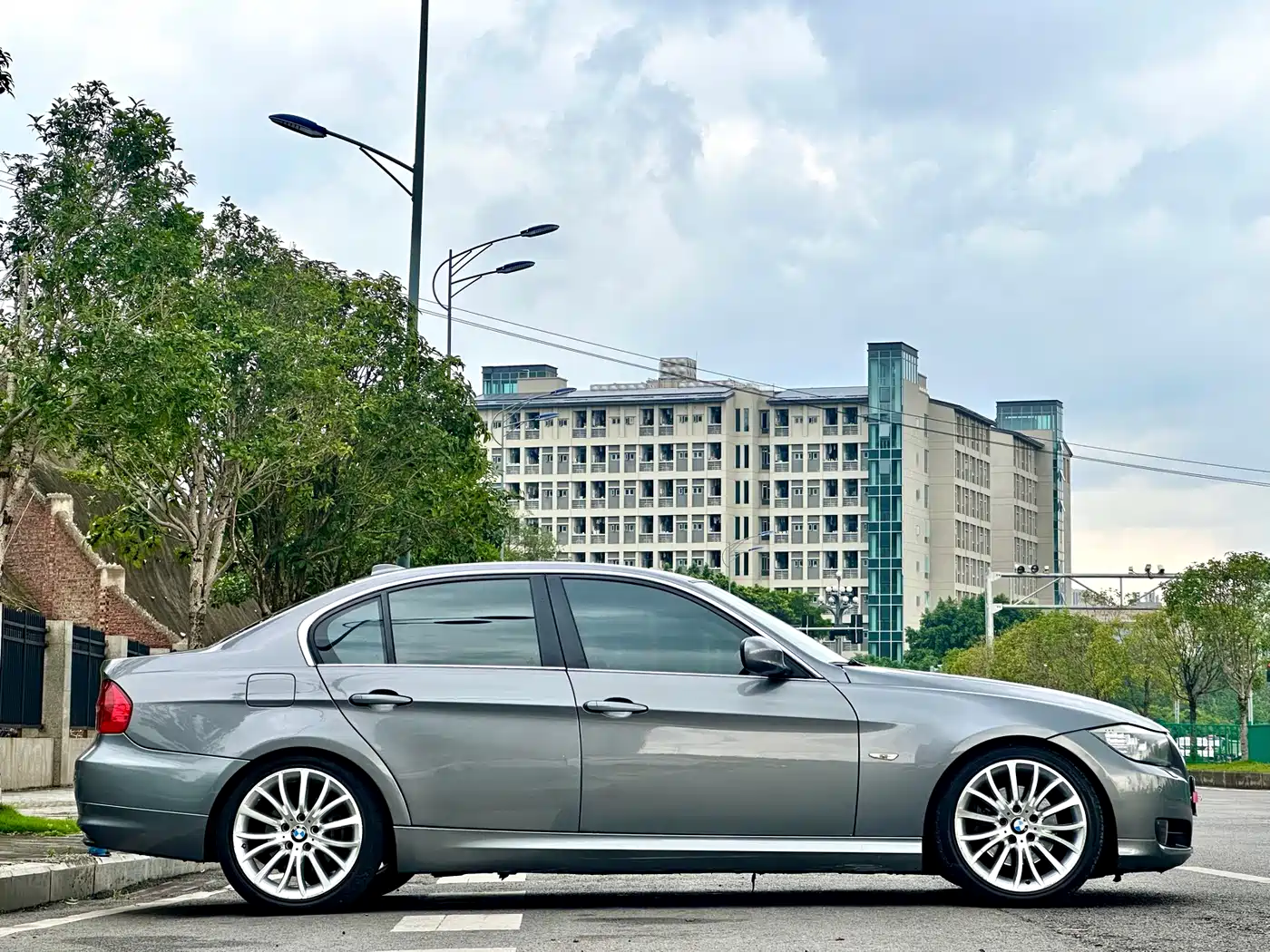 BMW 3 Series 2008 Model 325i Fashion фото 4
