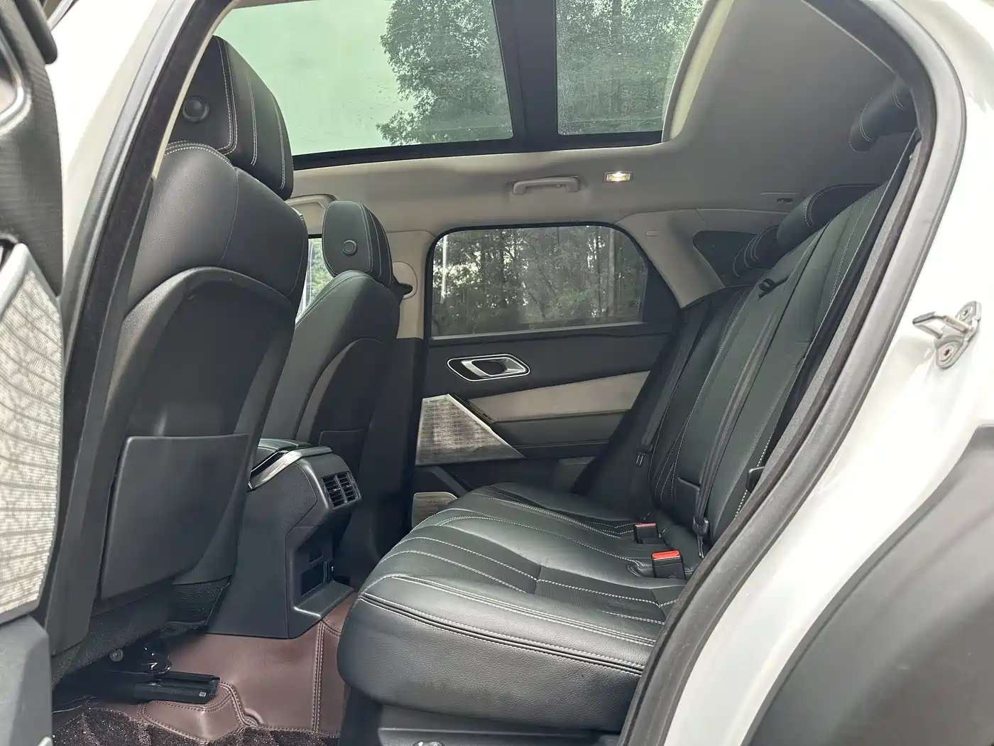 Land Rover Range Rover Velar 2019 380PS R-DYNAMIC SE фото 7