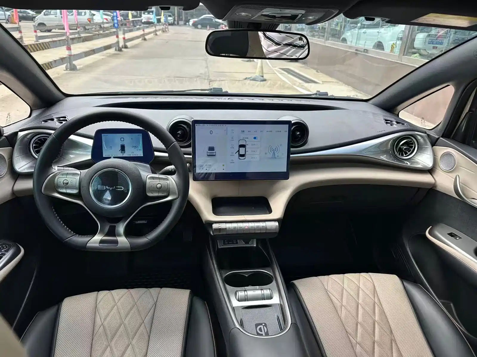 Фото 4 - BYD Dolphin