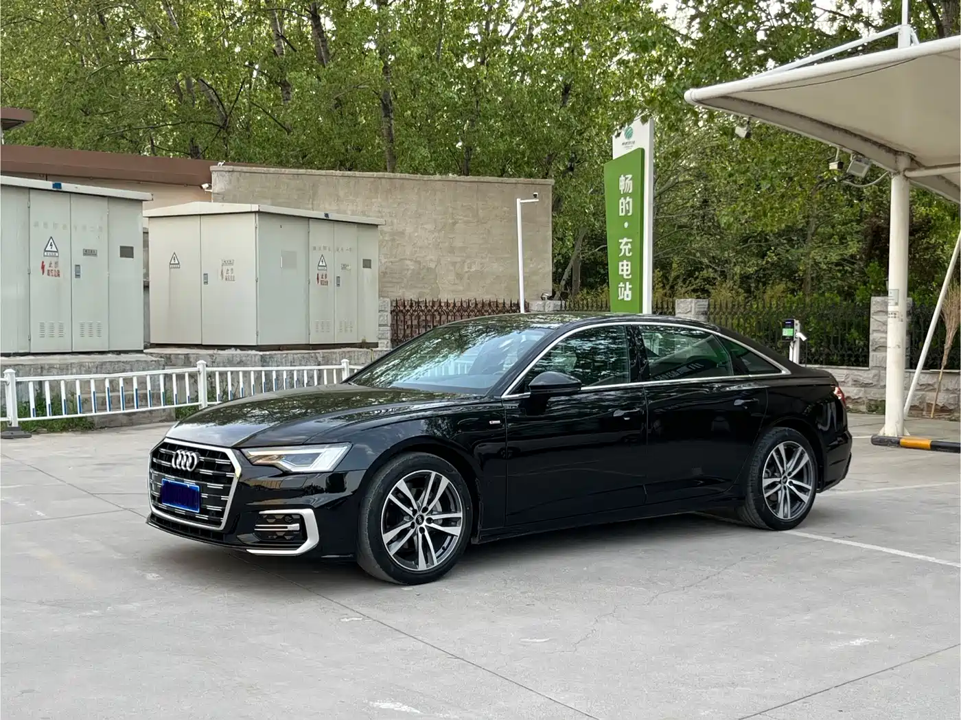 Audi A6L 2023 Facelift 40 TFSI Luxury Dynamic фото 4
