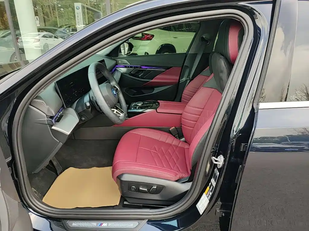 BMW i5 2026 2025 eDrive 40L M Sport Package
