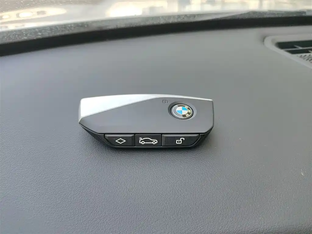 BMW X1 2024 sDrive25Li X Design Package фото 14