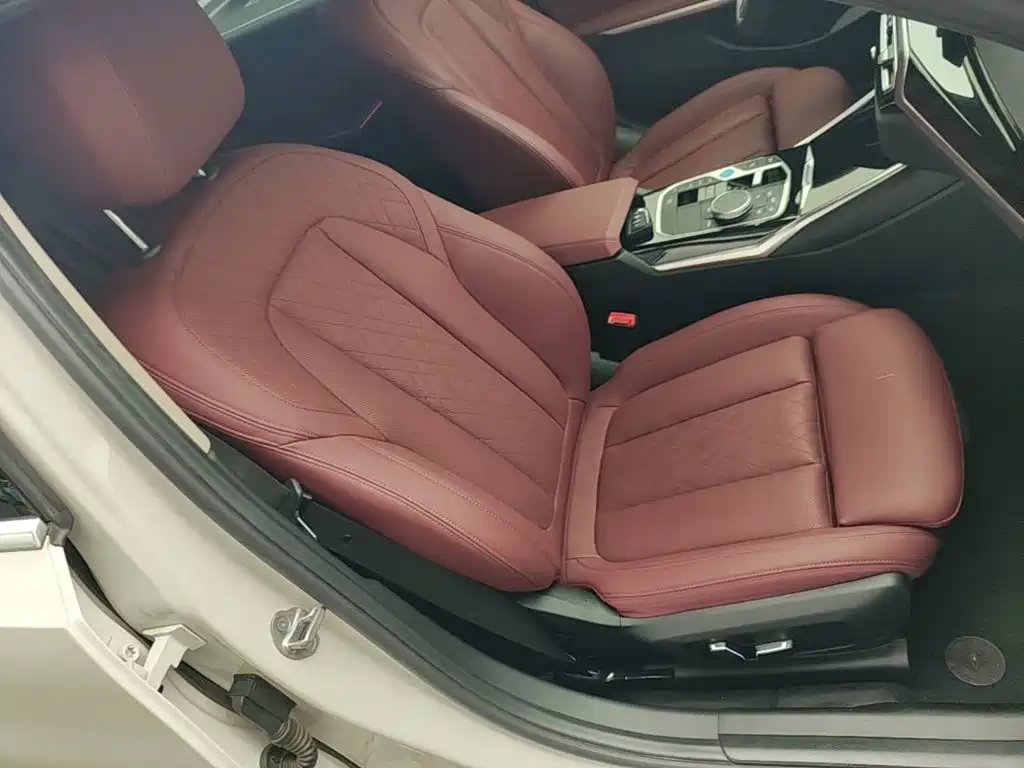 BMW i3 2025 2024 eDrive 35 L
