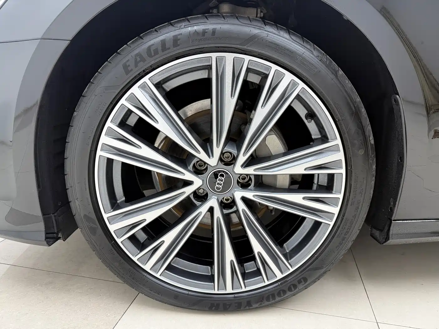 Audi A6L 2024 40 TFSI Luxury Dynamic фото 21