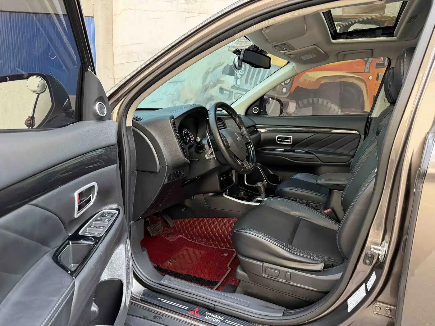 Mitsubishi Outlander 2019 2.4L 4WD Deluxe Edition 5-Seater China VI фото 8