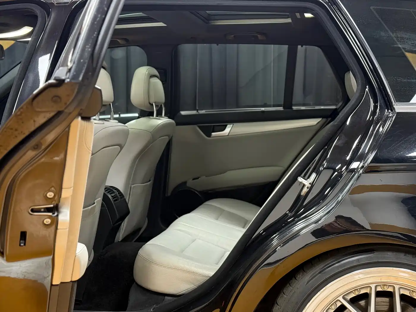 Mercedes-Benz C-Class (Import) 2011 C 200 Luxury Sports Wagon фото 10
