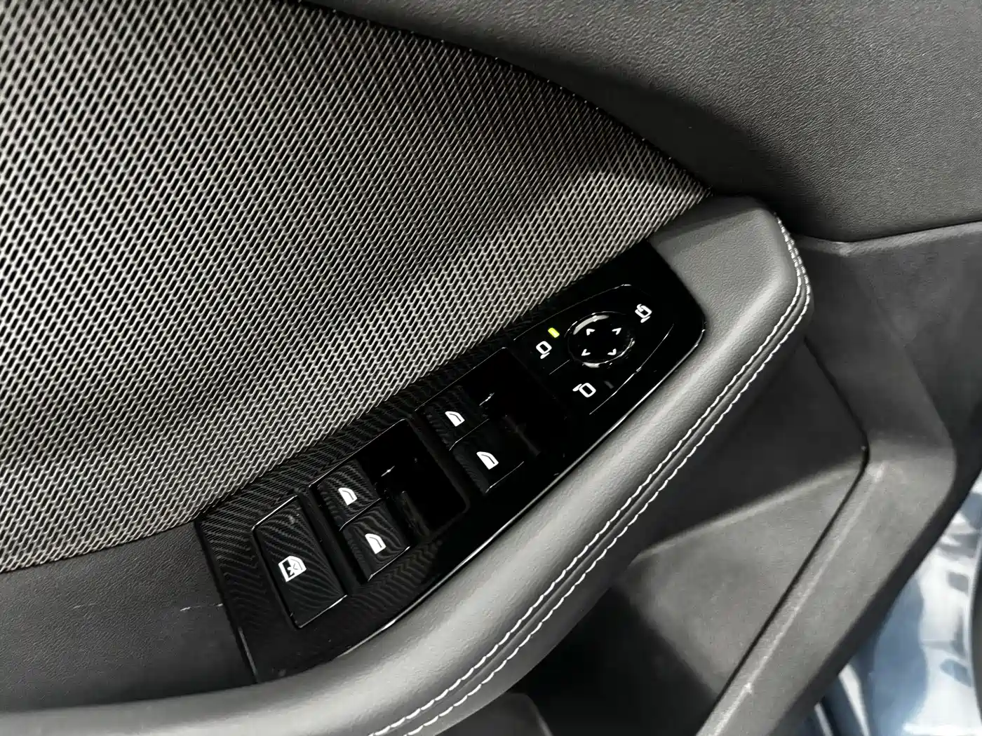 BMW 2 Series 2025 225L M Sport Moonlight Package фото 14