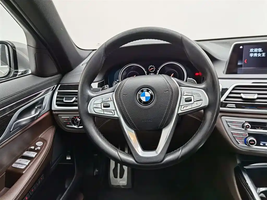 BMW 7 Series 2018 730Li Leading Type M Sport Package фото 11