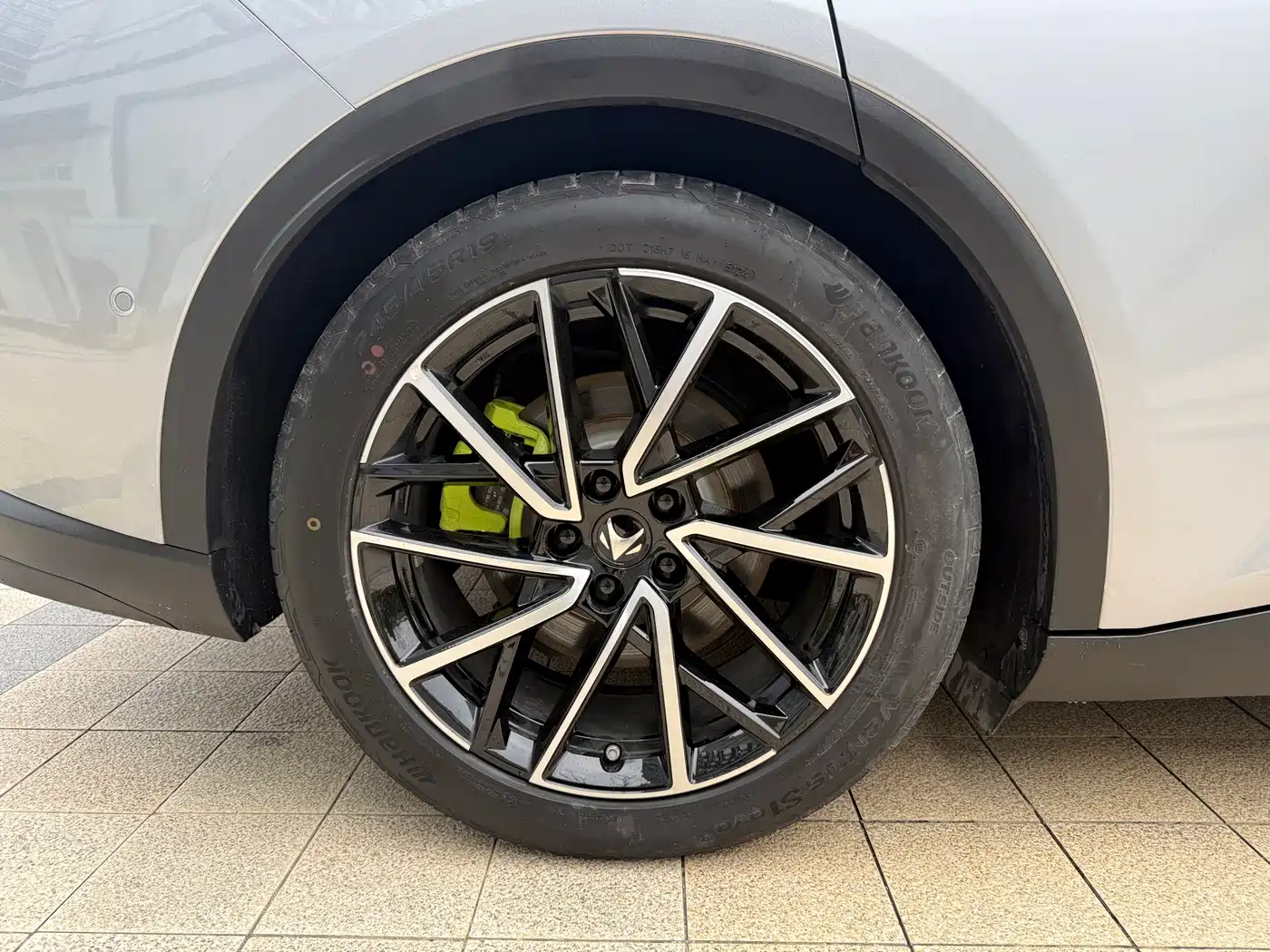 ARCFOX EXTREME FOX POLAR FOX ALPHA S5