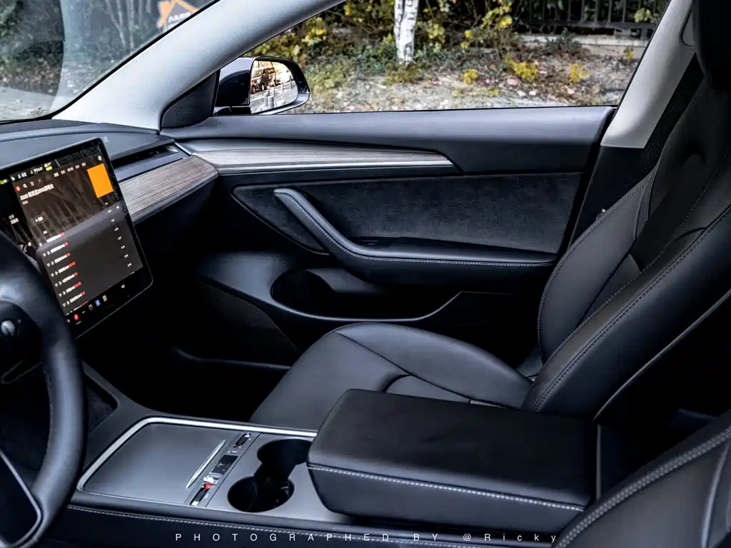 Фото 8 - Tesla Model 3