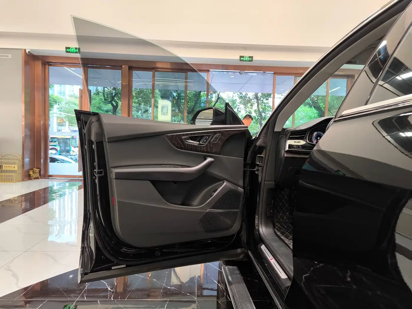 Audi Q8 2022 2022 55 TFSI Luxury Dynamic