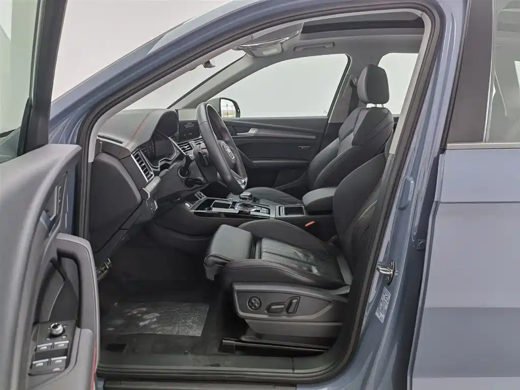 Audi Q5L 2022 40T RS Kit Racing Speed Edition фото 10