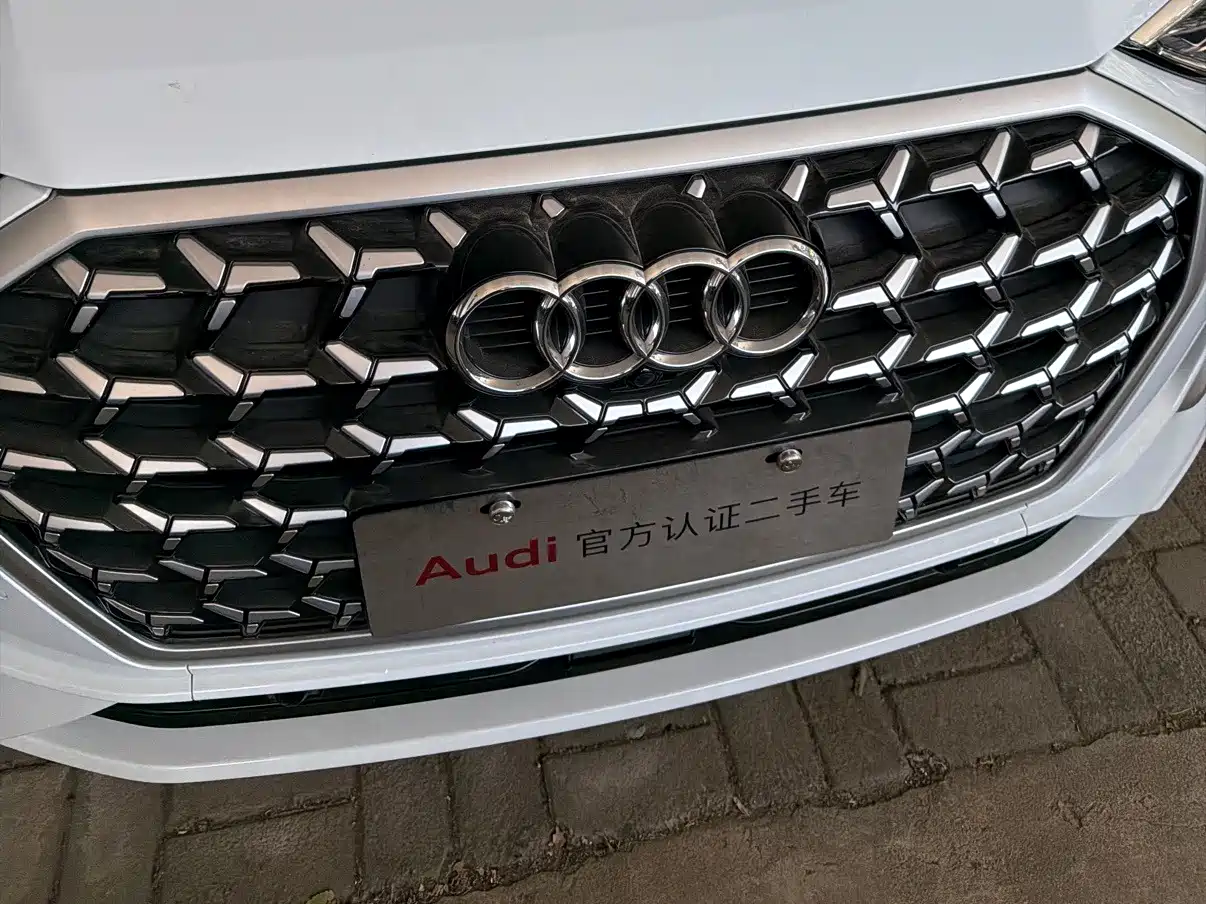 Audi Q3 2024 2024 35 TFSI Fashion Sport