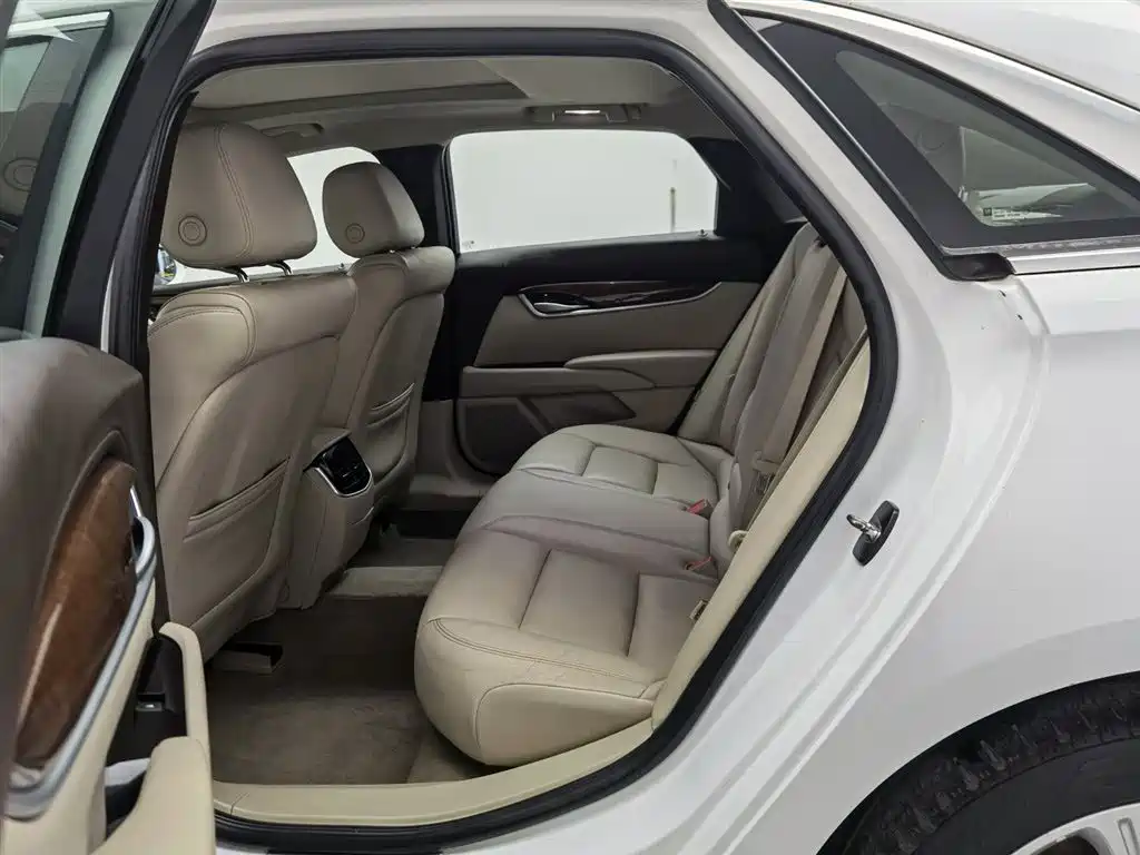 Cadillac XTS 2017 28T Elite фото 15