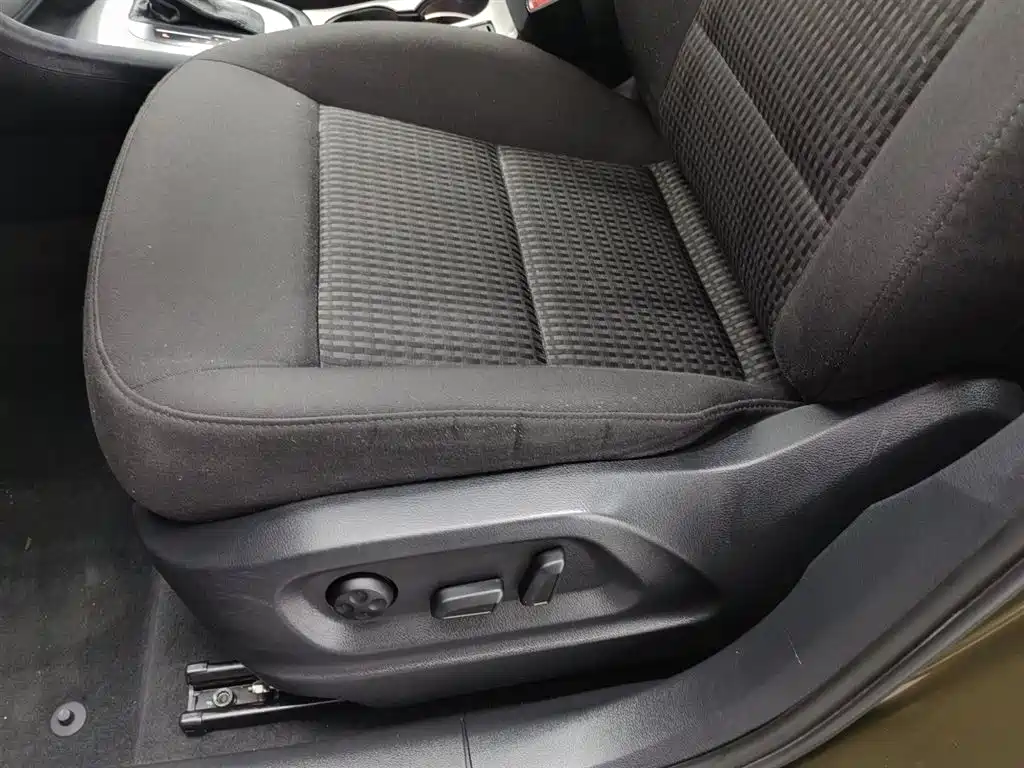 Audi Q3 2015 30 TFSI Progressive фото 20