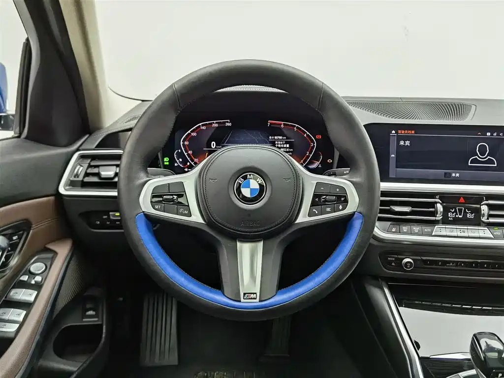 BMW 3 Series 2020 320Li M Sport Package фото 11
