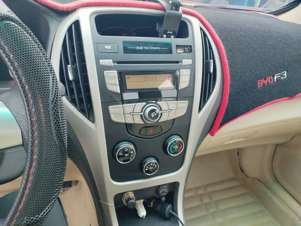 BYD F3 2015 2015 Energy-saving Edition 1.5L Manual Luxury
