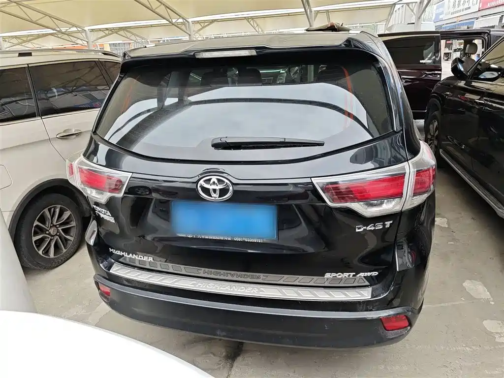 Toyota Highlander 2015 2.0T AWD Luxury Edition 7-seater фото 6