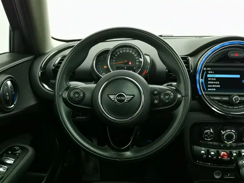 MINI CLUBMAN 2016 Facelift 1.5T COOPER фото 11