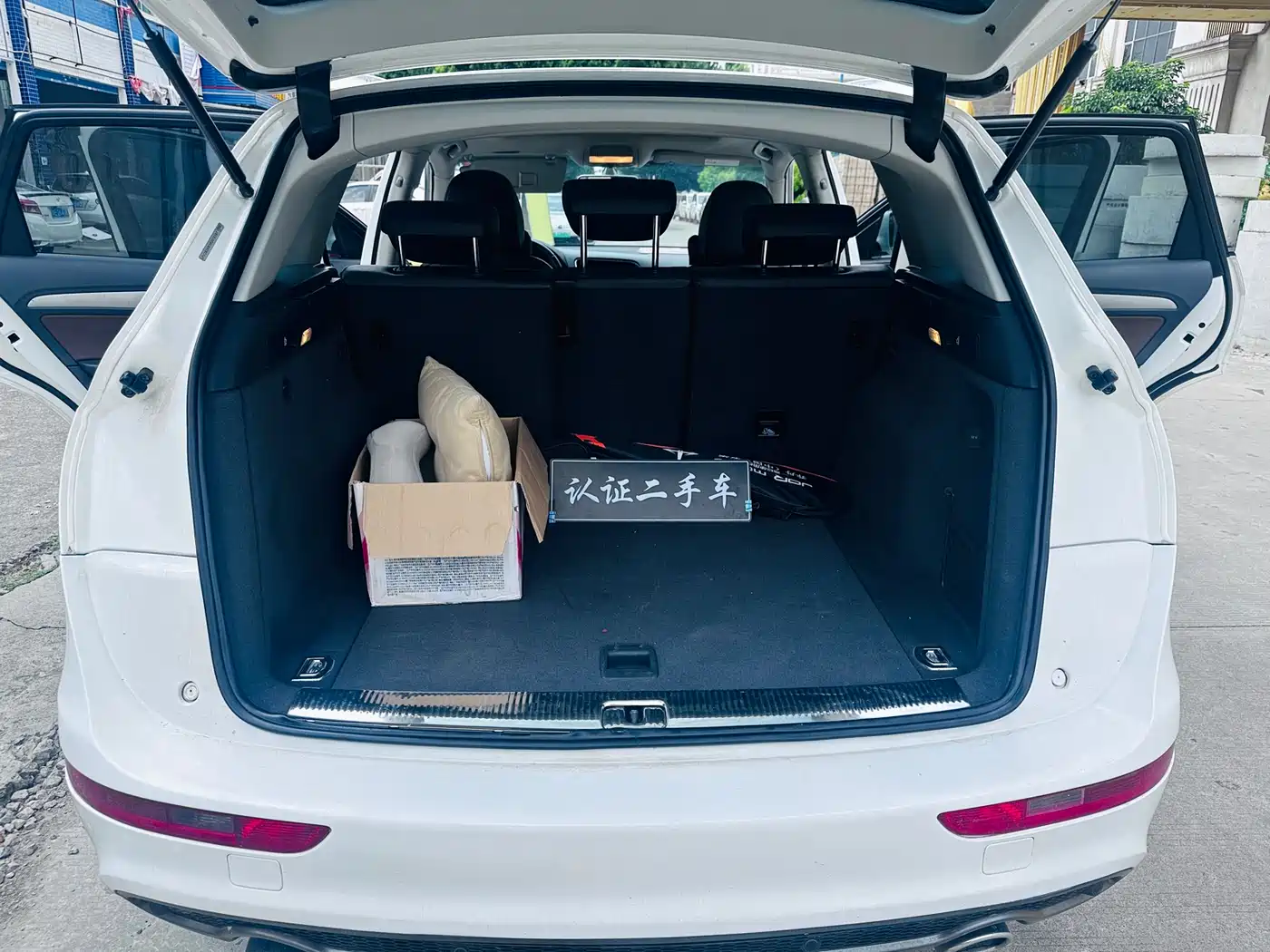 AUDI Q5