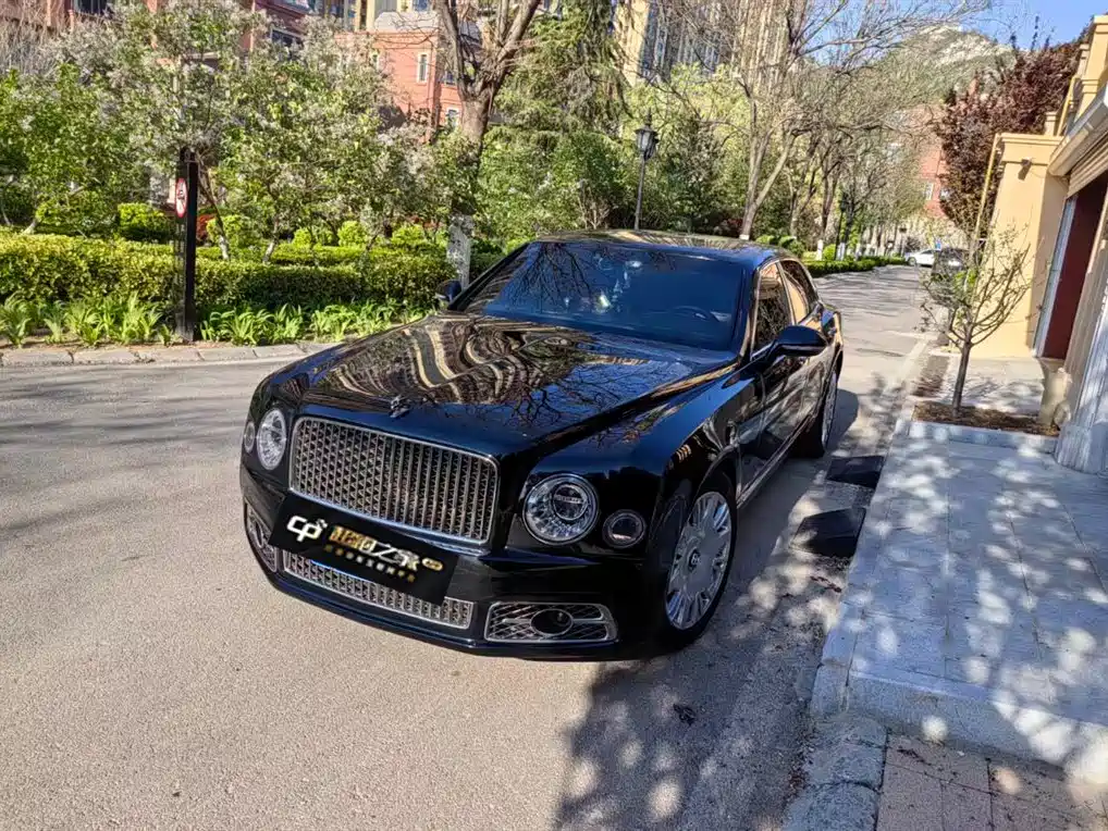 Bentley Mulsanne 2017 6.8T Long Wheelbase