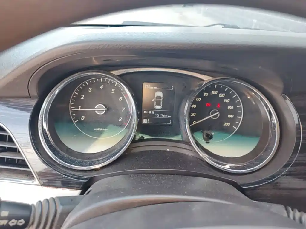 Photo 12 - Baojun 730