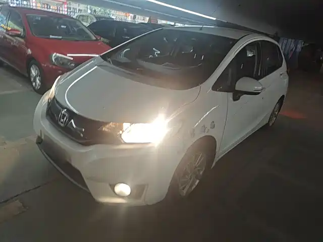  Honda Fit 2014 1.5L SE CVT Fashion