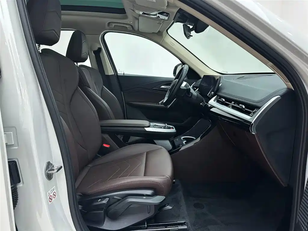 BMW X1 2023 sDrive20Li X Design Package фото 21