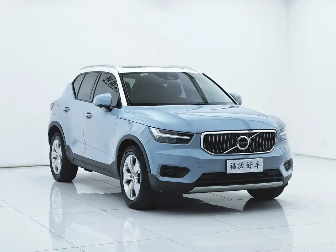 Фото 3 - Volvo XC40 (Import)