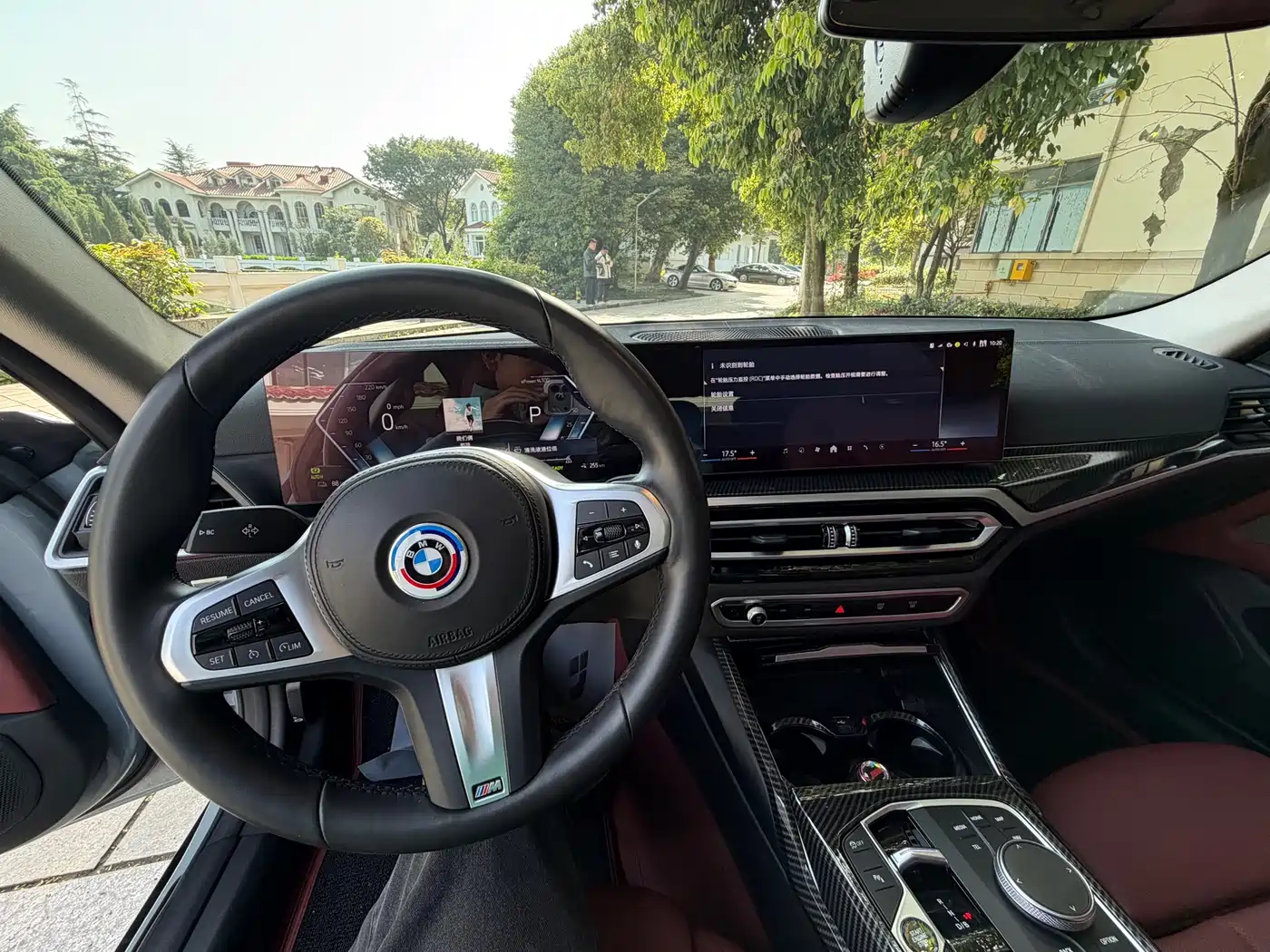 BMW i4 2023 eDrive35 фото 18