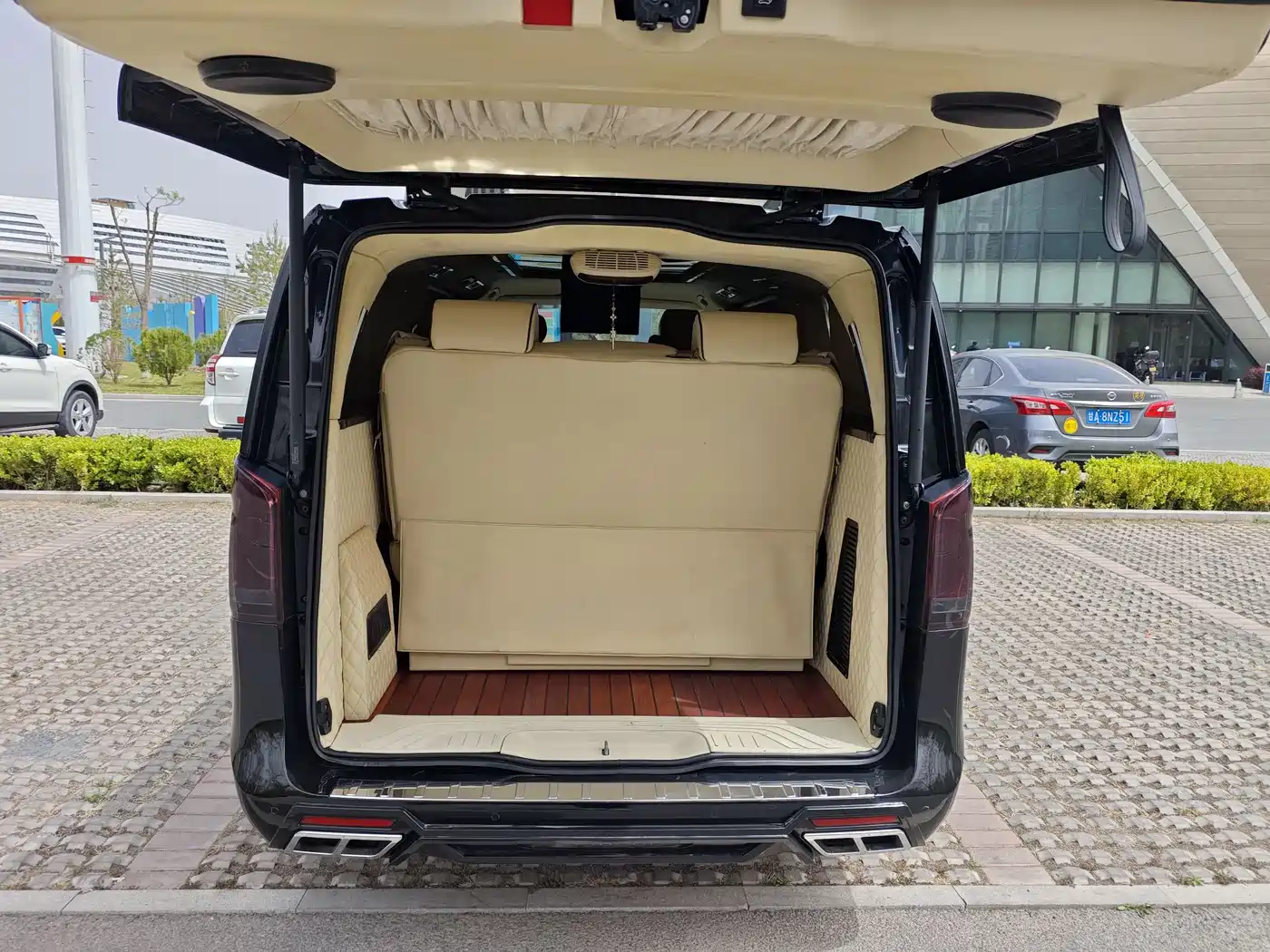 Mercedes-Benz Vito 2018 2.0T Business Edition China VI фото 23