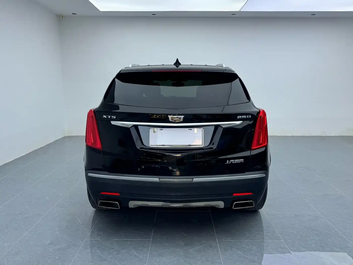 Cadillac XT5 2016 2016 25T Luxury Model