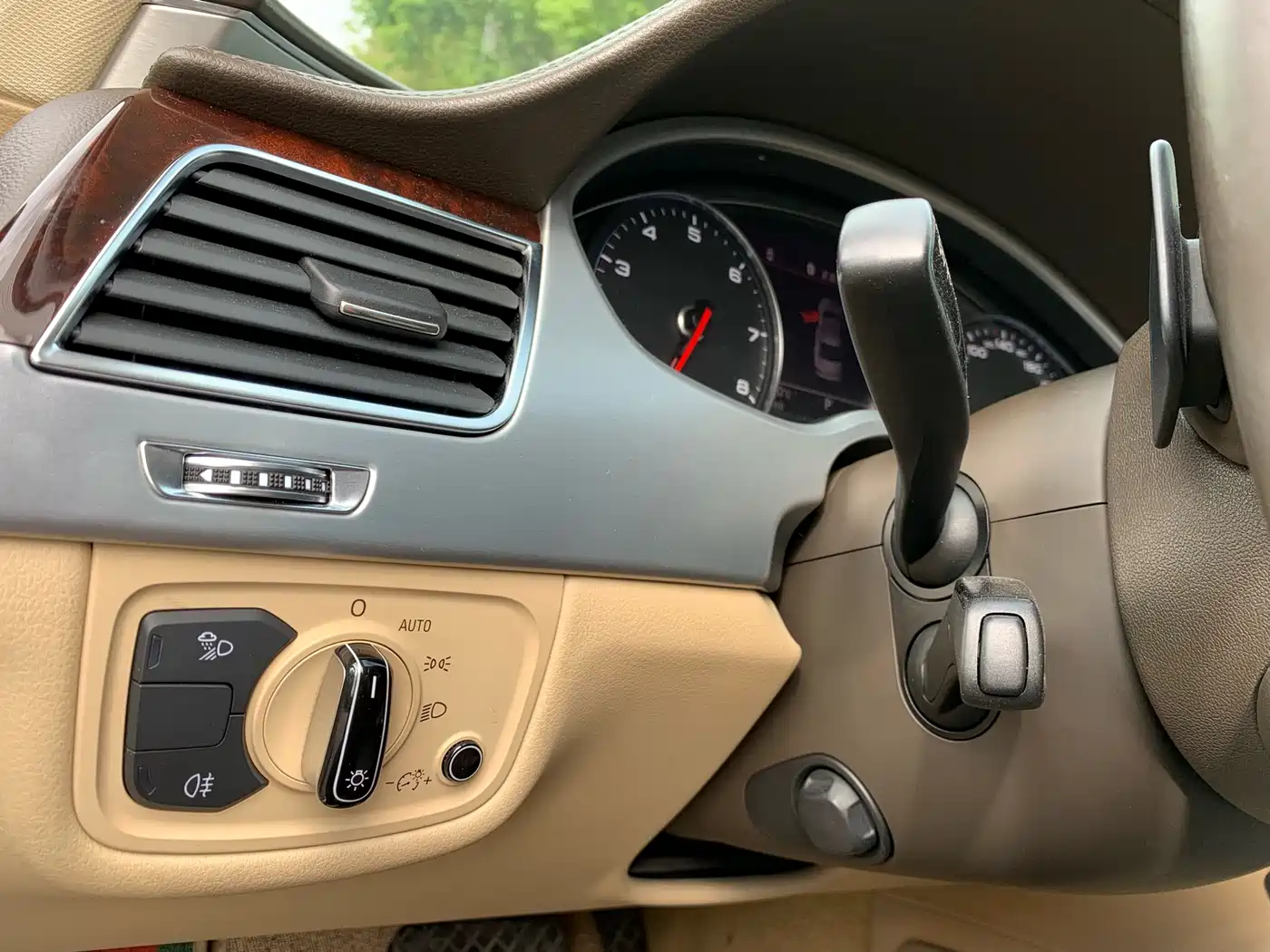 Audi A8 2013 A8L 50 TFSI quattro Luxury фото 22