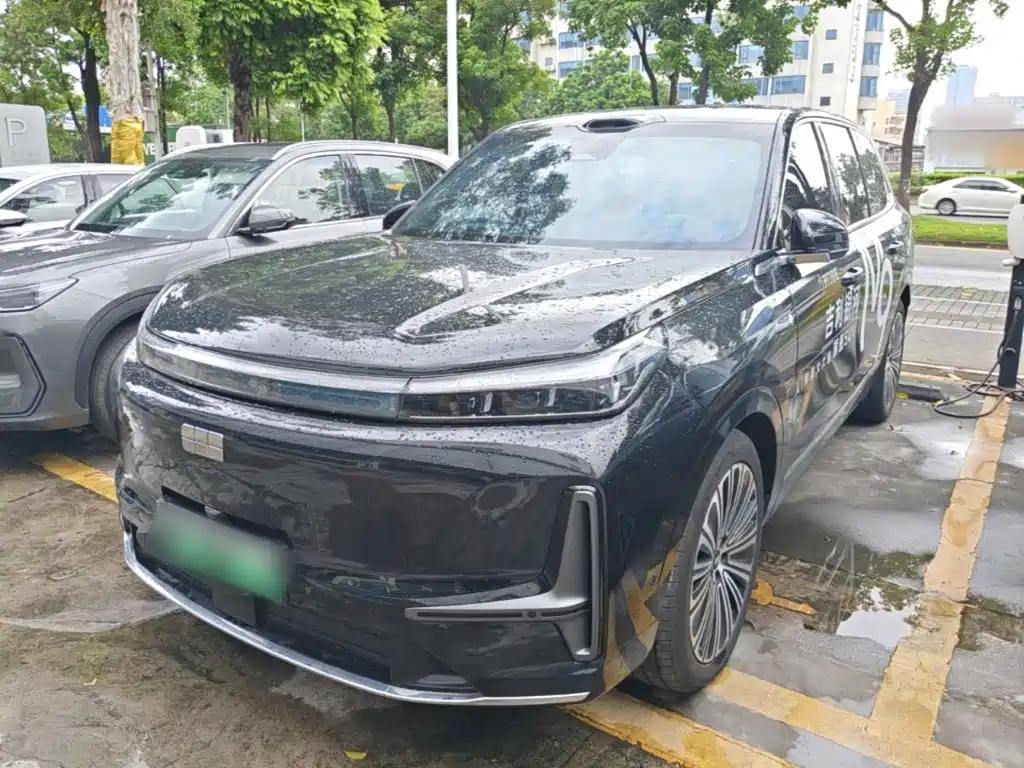 Geely Galaxy Galaxy M9 2025 — пригон из Китая