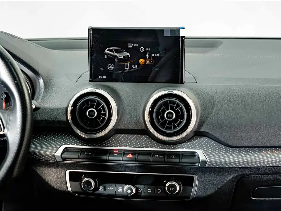 Audi Q2L 2025 2024 Facelift 35TFSI Fashion Dynamic
