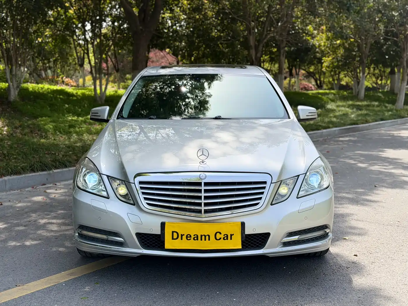 Mercedes-Benz E-Class 2011 E 260 L CGI Fashion фото 3
