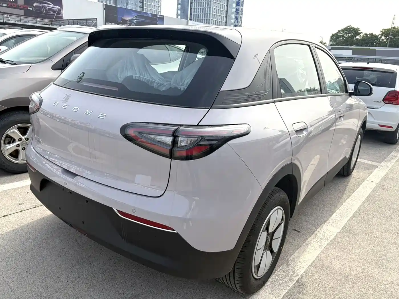 Geely Galaxy Starry Wish 2026 Edition 310km Youth Version фото 2