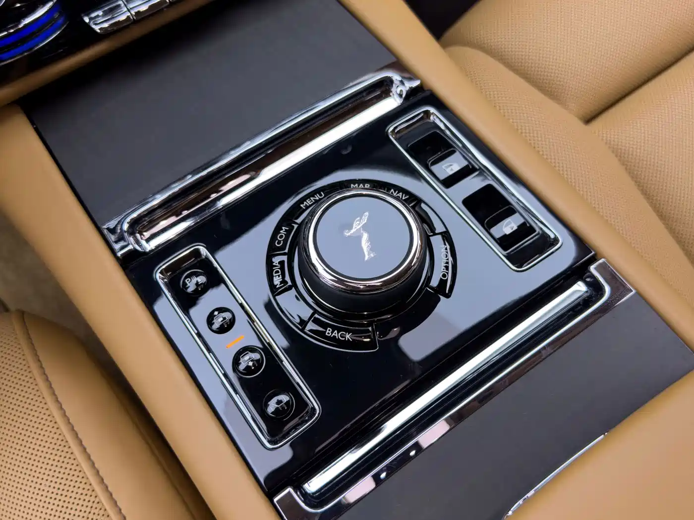 Фото 24 - Rolls-Royce Ghost