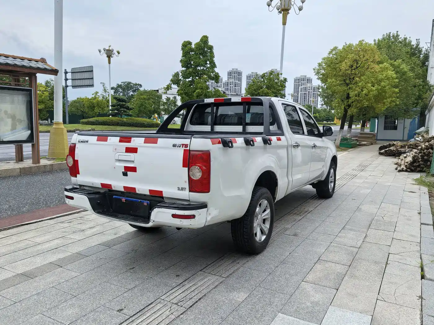 2017 JAC JAC T6