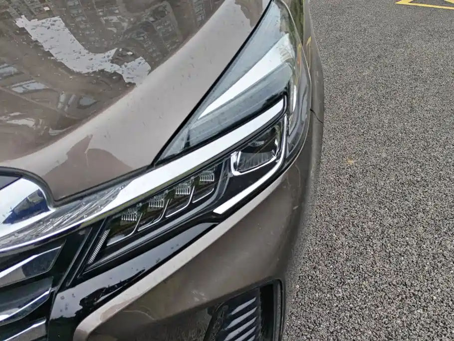Фото 5 - Buick GL8