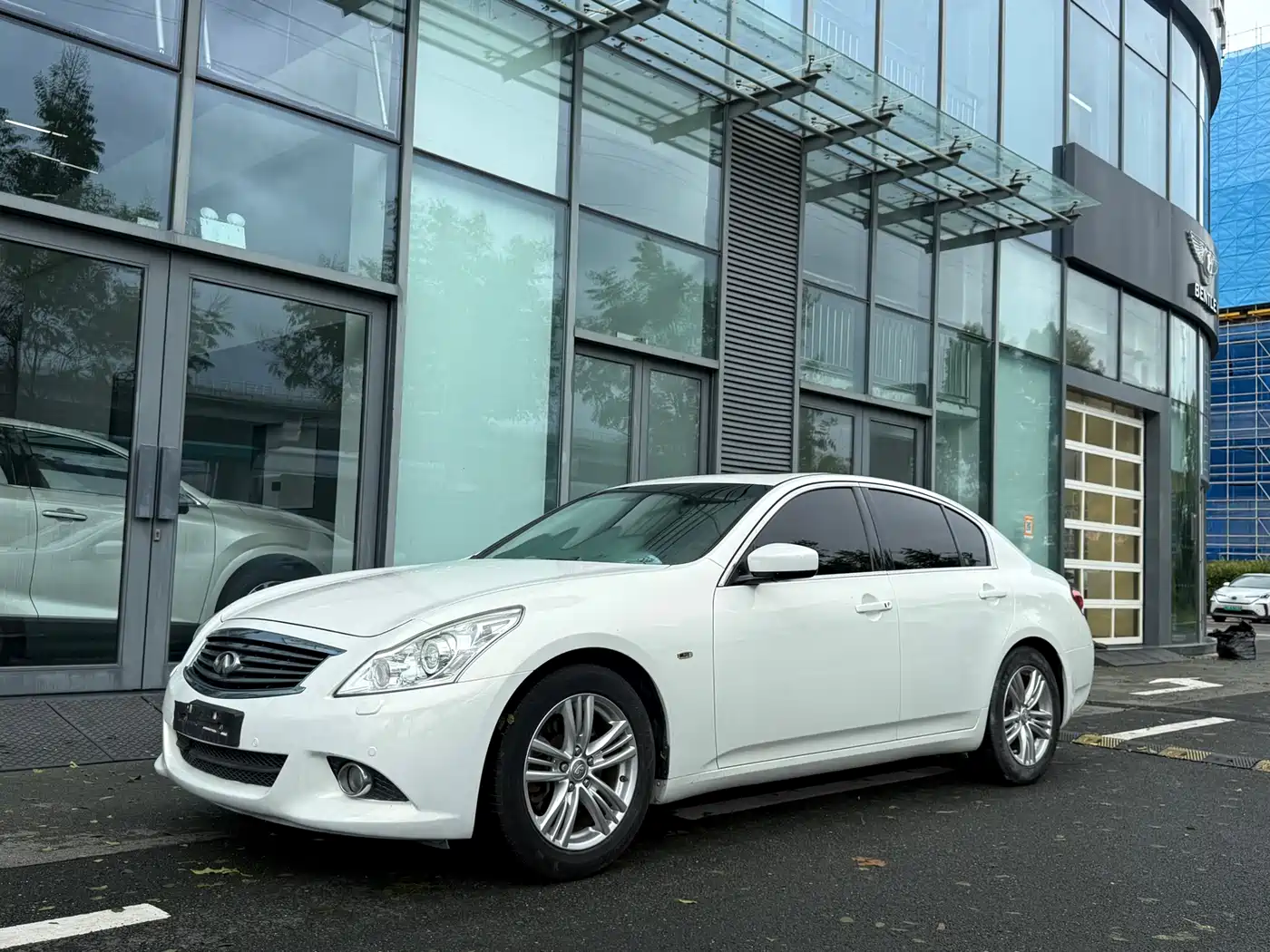 Infiniti G Series 2013 2013 G25 Sedan Sport Edition