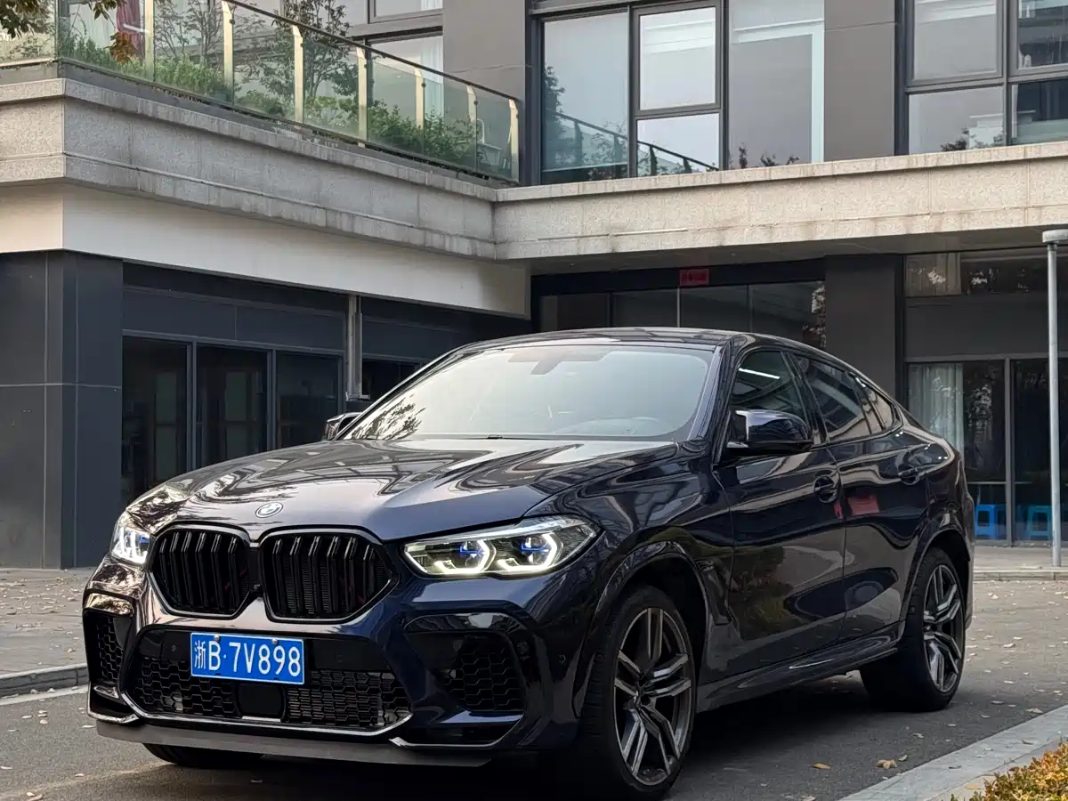 BMW X6M
