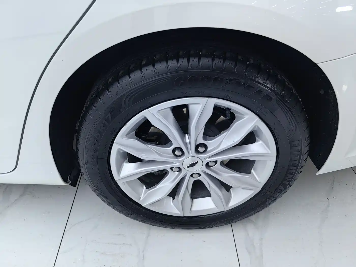 CHEVROLET MAI RUIBAO XL