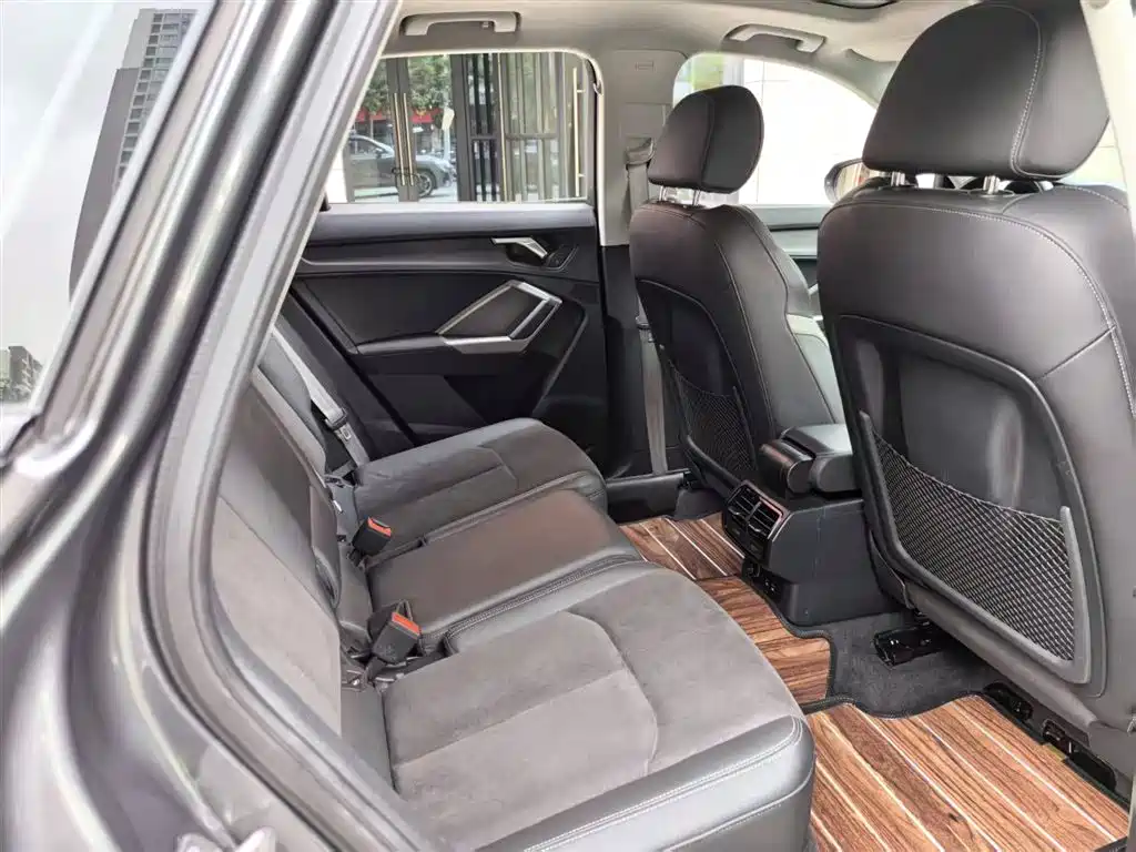 Audi Q3 2022 35 TFSI Fashion Dynamic фото 14