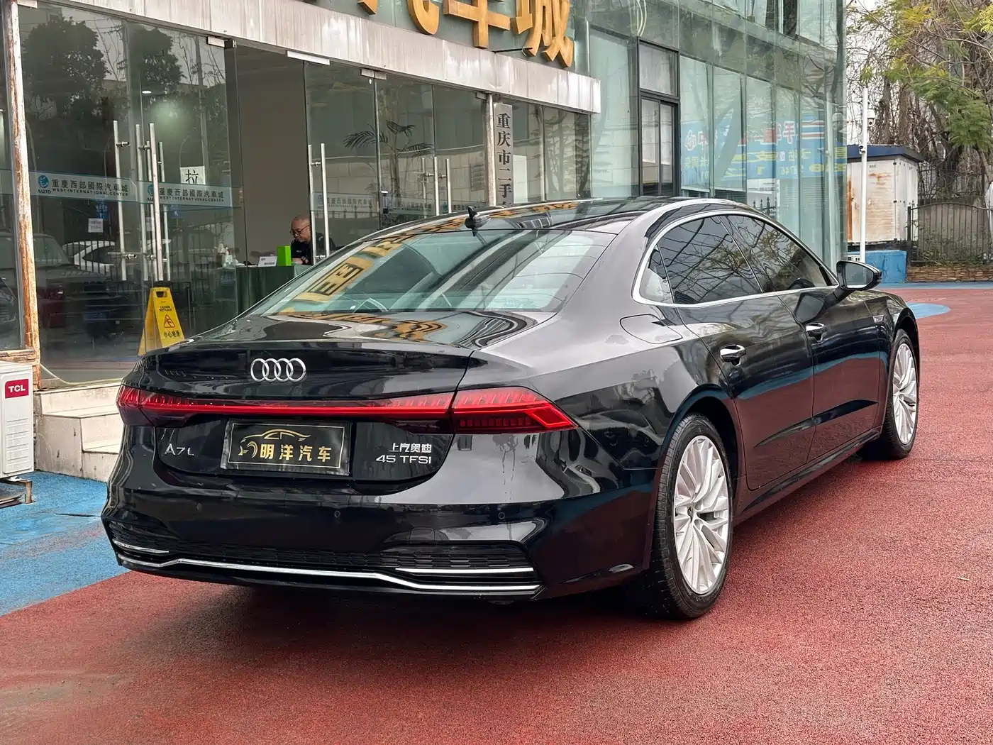 AUDI A7L