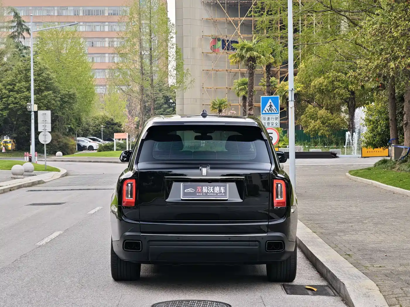 ROLLS-ROYCE CULLINAN